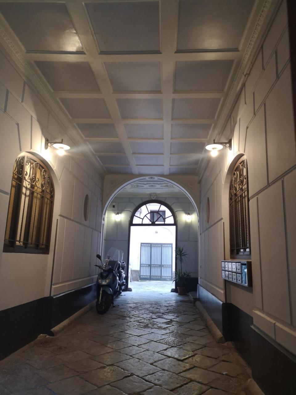 Hostal Sunshine *